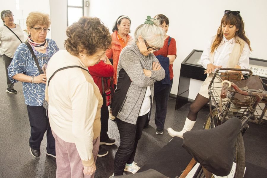 Con una visita al Museo Provincial, continúan las colonias de verano para adultos mayores