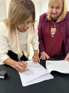 Firmaron convenio para garantizar el mantenimiento escolar en Jaramillo y Fitz Roy