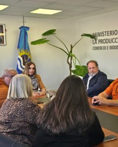 Ricci mantuvo una reunión con representantes del sector comercial de Santa Cruz