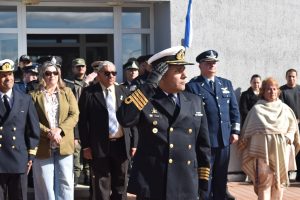 El Gobierno Provincial participó del acto de asunción del nuevo jefe del Departamento Naval Santa Cruz