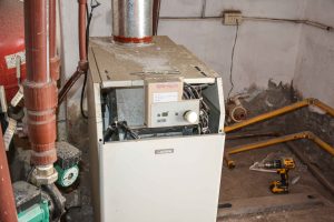 Se avanza con el recambio integral de calefacción en la Escuela Provincial Primaria N°44