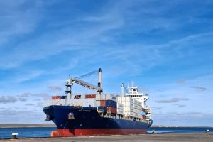 Puerto Deseado registró un importante movimiento operativo este fin de semana