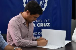 Salud y el Consejo Agrario Provincial firman convenio para apto físico de brigadistas