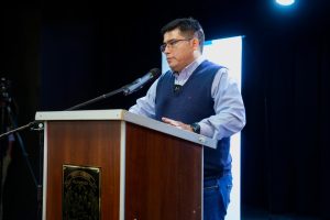 Vidal inauguró el nuevo Auditorio “Edmundo Águila” y anunció inversión superior a los $4.600 millones en obras para Perito Moreno