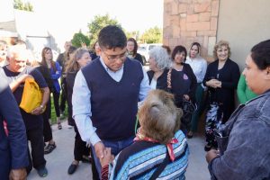 Vidal inauguró el nuevo Auditorio “Edmundo Águila” y anunció inversión superior a los $4.600 millones en obras para Perito Moreno