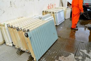 Se avanza con el desmantelamiento de calderas en las Escuelas Primarias N° 44 y N° 46 de Río Gallegos