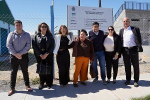 Claudio Vidal encabezó el inicio de obra del polideportivo de Perito Moreno
