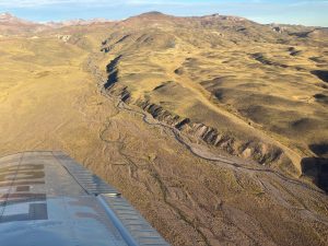 Vidal continúa su agenda de trabajo en Perito Moreno y encabeza recorrida por el Río Fénix para ordenar el uso del agua