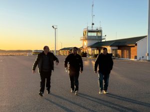 Bujer junto al gobernador Vidal en Perito Moreno anunció trabajos sobre el río Fénix y rutas provinciales