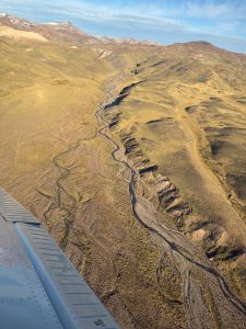 Bujer junto al gobernador Vidal en Perito Moreno anunció trabajos sobre el río Fénix y rutas provinciales