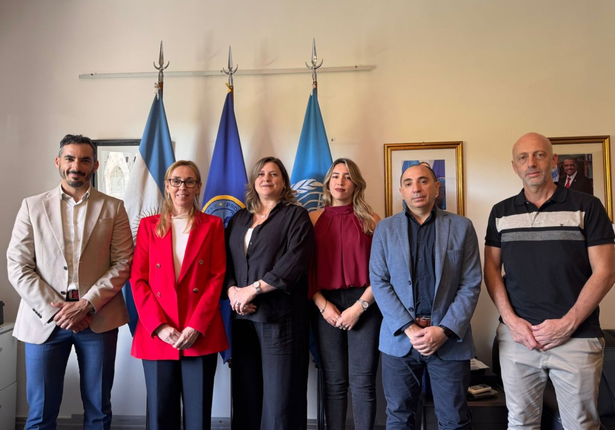 Salud y la Organización Panamericana de la Salud avanzan en ampliación de tecnologías sanitarias