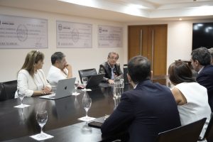 Santa Cruz avanza en estrategias de formación y empleo para jóvenes