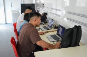 Educación fortalece los CEFyAP para promover la inserción laboral