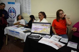 Gestión de cercanía: Viva Barrio-Somos Comunidad descentraliza el Estado