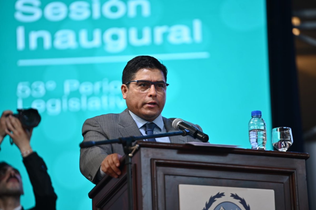 El gobernador Claudio Vidal abrió el 53° Período Legislativo en Río Gallegos