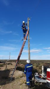 SPSE finalizó trabajos del tendido eléctrico en el puesto fijo de Vialidad Provincial Bajo Jhon