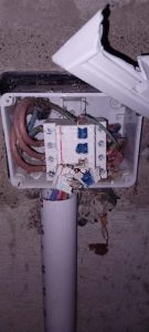 Graves hechos vandálicos contra escuelas de Las Heras y El Calafate