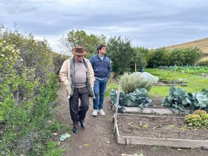 Garay recorrió la estancia y cabaña Cóndor para analizar desafíos del sector ovino