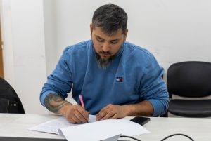 Educación realizó la apertura de sobres para la refacción de la Escuela Primaria N°54 de Río Turbio