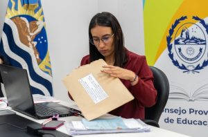 Educación realizó la apertura de sobres para la refacción de la Escuela Primaria N°54 de Río Turbio