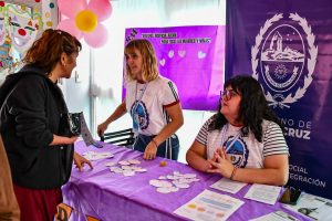 La comunidad celebró el carnaval con una jornada de encuentro en el CIC Fátima