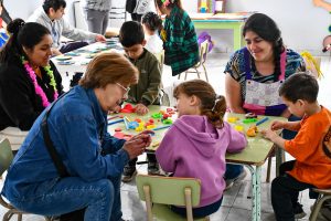La comunidad celebró el carnaval con una jornada de encuentro en el CIC Fátima