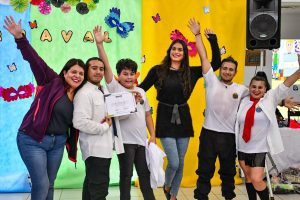 La comunidad celebró el carnaval con una jornada de encuentro en el CIC Fátima