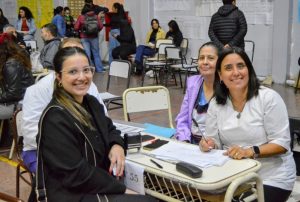 Docentes de Santa Cruz accedieron a más de mil cargos en los Actos Públicos de Ofrecimiento