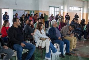 Docentes de Santa Cruz accedieron a más de mil cargos en los Actos Públicos de Ofrecimiento