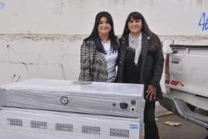 Educación llevó nuevas calderas para la Escuela 44 de Río Gallegos
