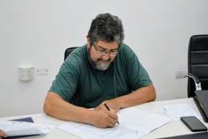 Fortalecen políticas de trabajo conjunto para mejorar las condiciones del sistema educativo en Lago Posadas