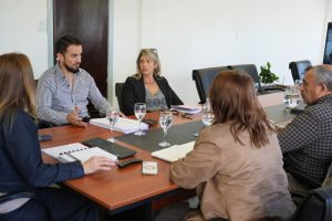 Continúan las reuniones para la puesta en valor del Aeródromo de El Chaltén