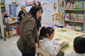 Educación entregó táblets y libros a escuelas primarias de Río Gallegos