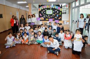 Educación entregó táblets y libros a escuelas primarias de Río Gallegos