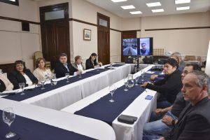 Santa Cruz impulsa un nuevo orden para el voluntariado religioso en hospitales y cárceles