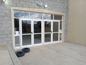 Continúan las tareas de mantenimiento en escuelas de Puerto San Julián