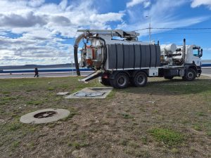 SPSE realizó trabajos de mantenimiento de cloaca y ampliación del suministro hídrico en Río Gallegos