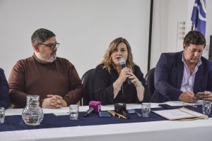 Santa Cruz abrió la licitación para garantizar medicamentos en todos los hospitales provinciales