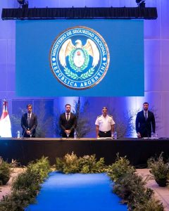 Santa Cruz participó de reunión policial con eje en el fortalecimiento de la seguridad nacional