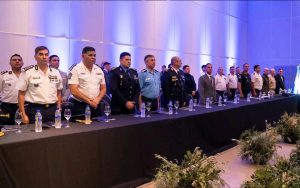 Santa Cruz participó de reunión policial con eje en el fortalecimiento de la seguridad nacional
