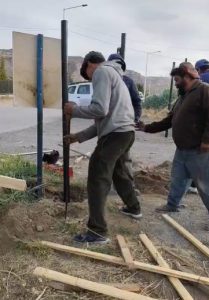 Se continúa con la obra de cercado en el Colegio Secundario N°46 de El Calafate