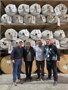 Claudio Vidal entregó nueva cancha de césped sintético a la Liga de los Barrios de Río Gallegos