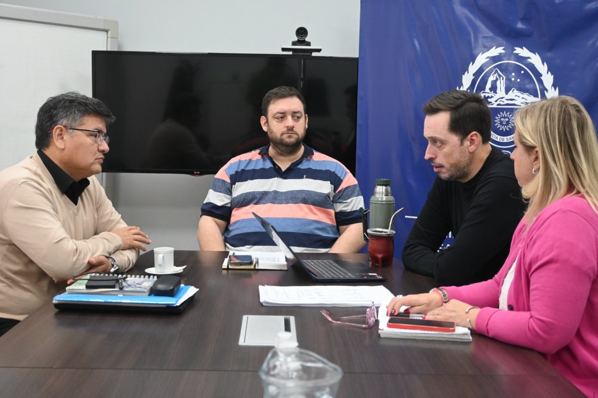 Salud se reunió con autoridades de Pico Truncado para optimizar la gestión sanitaria