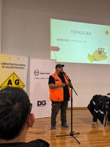 Capacitación en maquinaria pesada: avanza con éxito la etapa práctica en Puerto San Julián