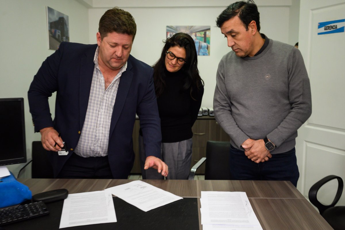 Boleto estudiantil 2026: Provincia aportó $58 millones al Municipio de Río Gallegos para garantizar el transporte gratuito en Río Gallegos