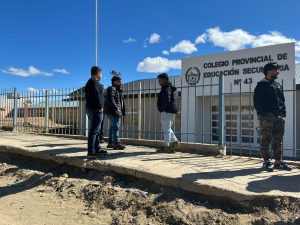 El Gobierno Provincial inaugura el Colegio Secundario N° 43 en Caleta Olivia