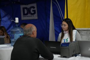 Comenzó Viva Barrio en Caleta Olivia con servicios y propuestas para toda la familia