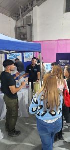 Servicios Públicos brindó servicios y asesoramiento técnico a vecinos de Caleta Olivia en el programa “Viva Barrio”