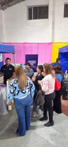 Servicios Públicos brindó servicios y asesoramiento técnico a vecinos de Caleta Olivia en el programa “Viva Barrio”