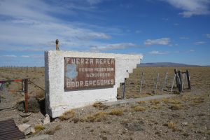 Gobernador Gregores celebra su 104° aniversario con obras, viviendas y mejoras en servicios impulsadas por Vidal